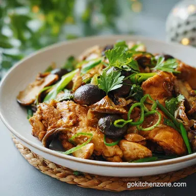 Mushroom Chicken in 25 Minutes: Creamy Pan-Seared Dinner Recipe Card