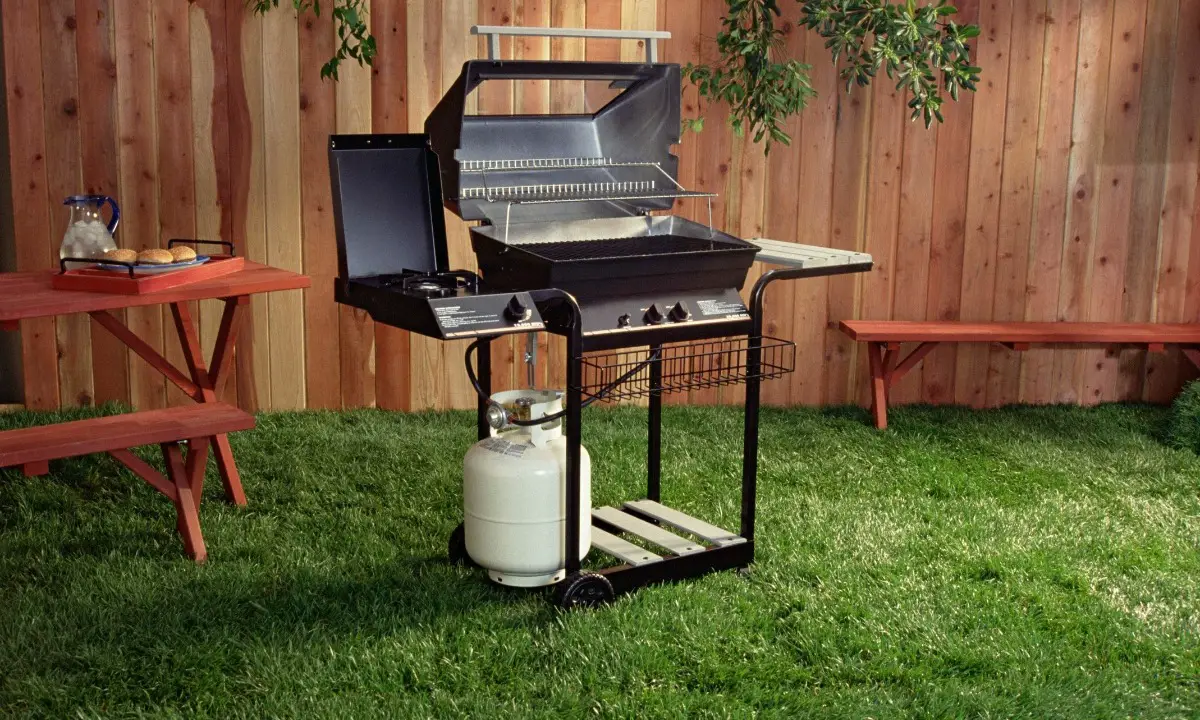 How to Clean a Blackstone Grill: A Sparkling Maintenance Guide
