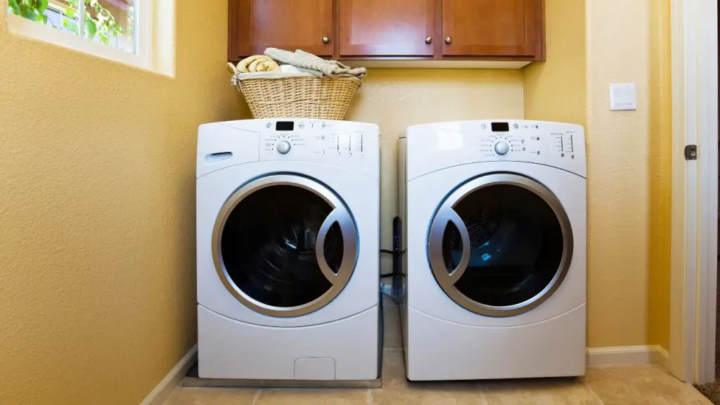 How to Hook Up a Washer And Dryer : Easy Step-by-Step Guide