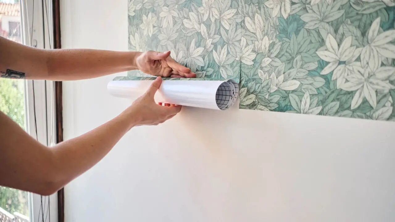 How to Remove Peel And Stick Wallpaper